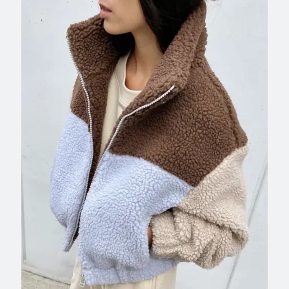 Oak & Fort - Colour Block Sherpa Jacket - Picture 2 of 12